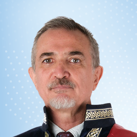 Dr. Fadıl Özyener